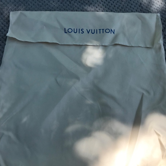 White Duffle Bag with cute letters on it. Murakami lv Multicolor - Picture 9 of 9